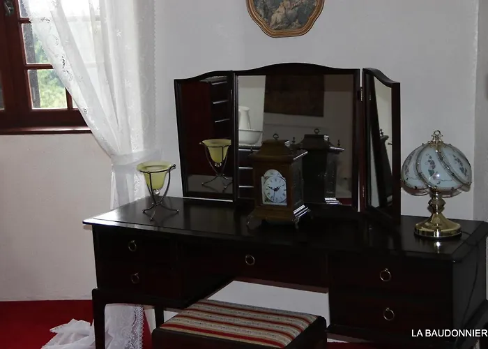 D'hote Manoir De La Baudonniere بيت للعطل *